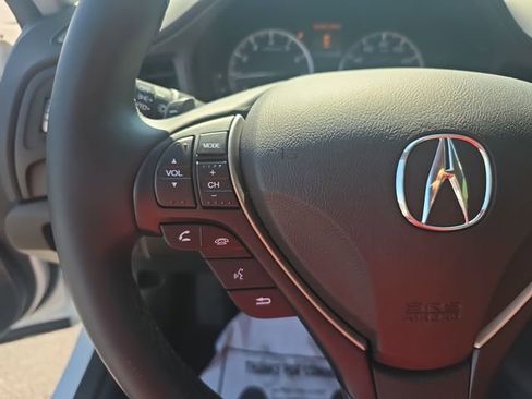 Used 2018 Acura ILX FWD image 16