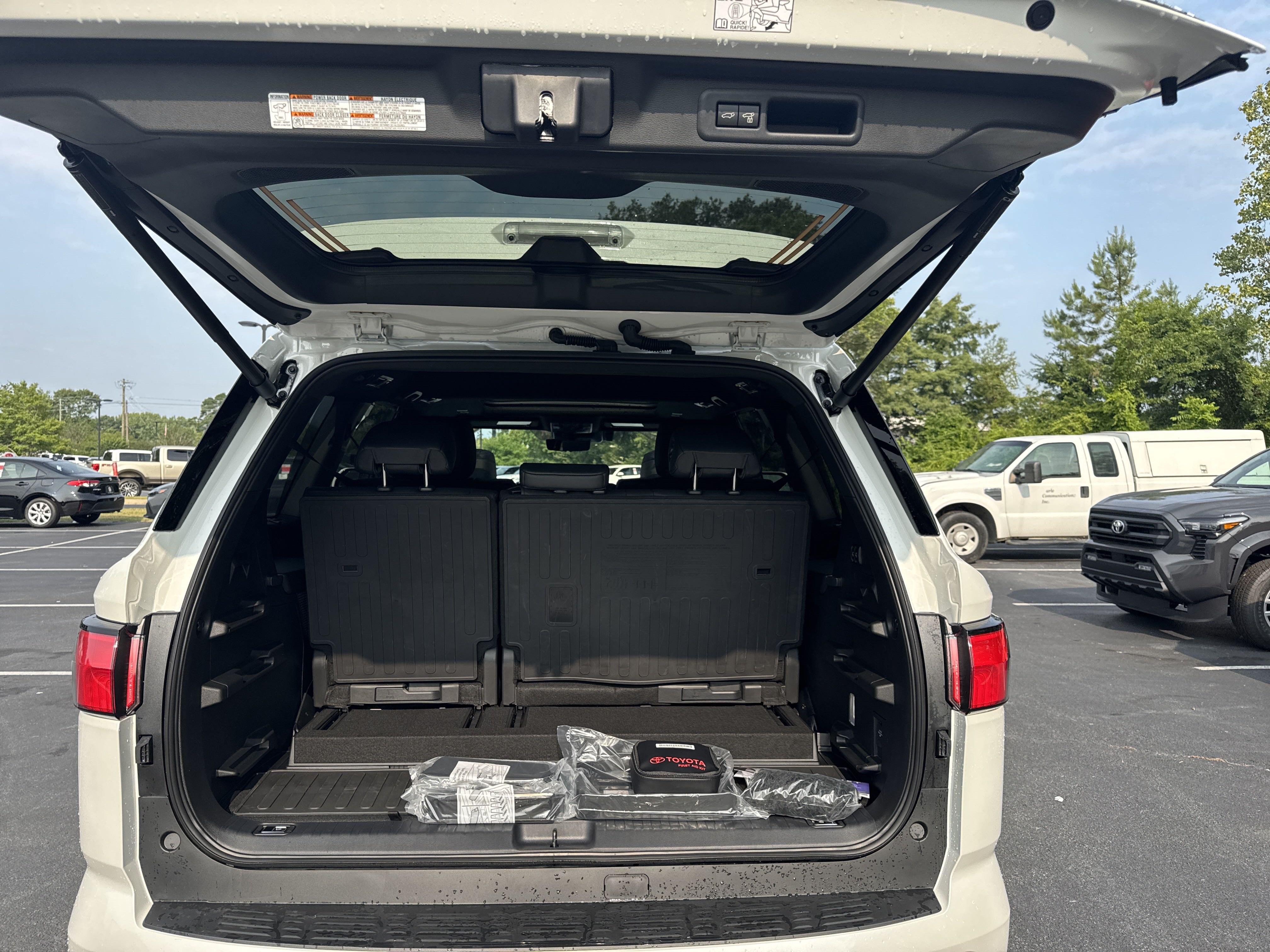 New 2025 Toyota Sequoia Platinum AWD/4WD image 41
