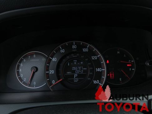 Used 2017 Honda Accord Sport image 14