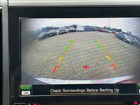 Used 2020 Subaru Forester Limited AWD/4WD image 17