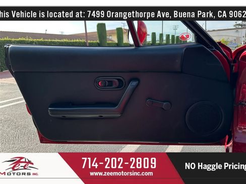 Used 1996 MAZDA MX-5 Miata RWD image 31