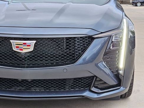 New 2026 Cadillac CT5 V image 6