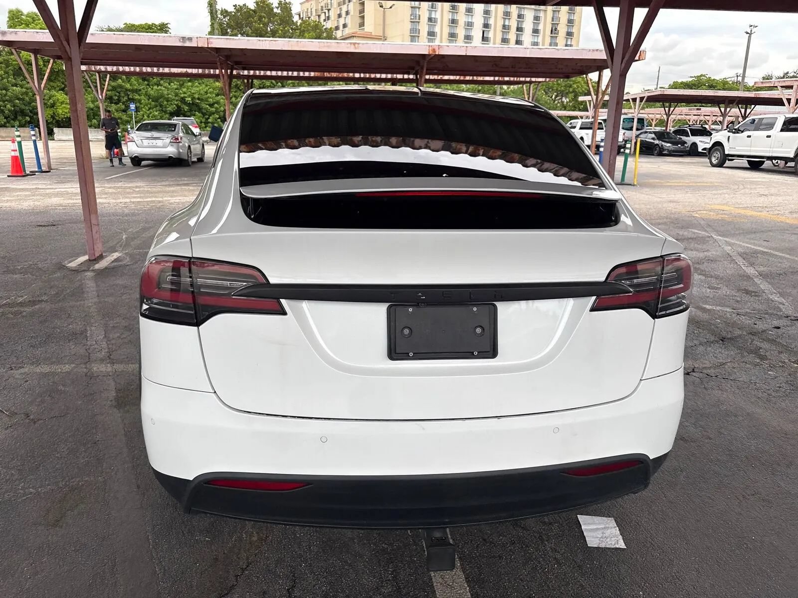 Used 2018 Tesla Model X 75D AWD/4WD image 6