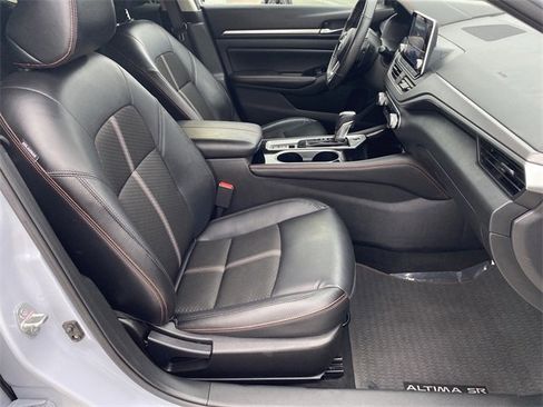 Used 2024 Nissan Altima 2.5 SR image 26