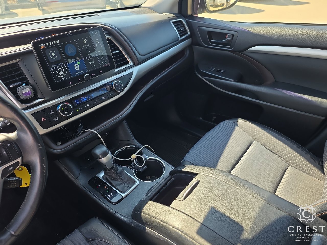 Used 2015 Toyota Highlander Plus FWD image 17