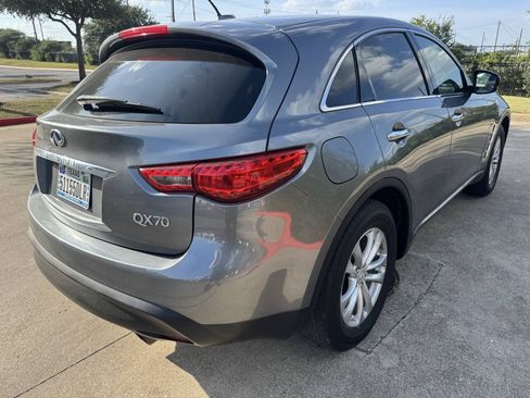 Used 2017 INFINITI QX70 2WD image 7