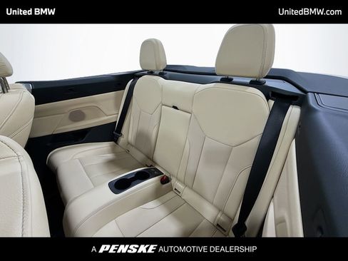 Used 2025 BMW 430i Convertible image 12