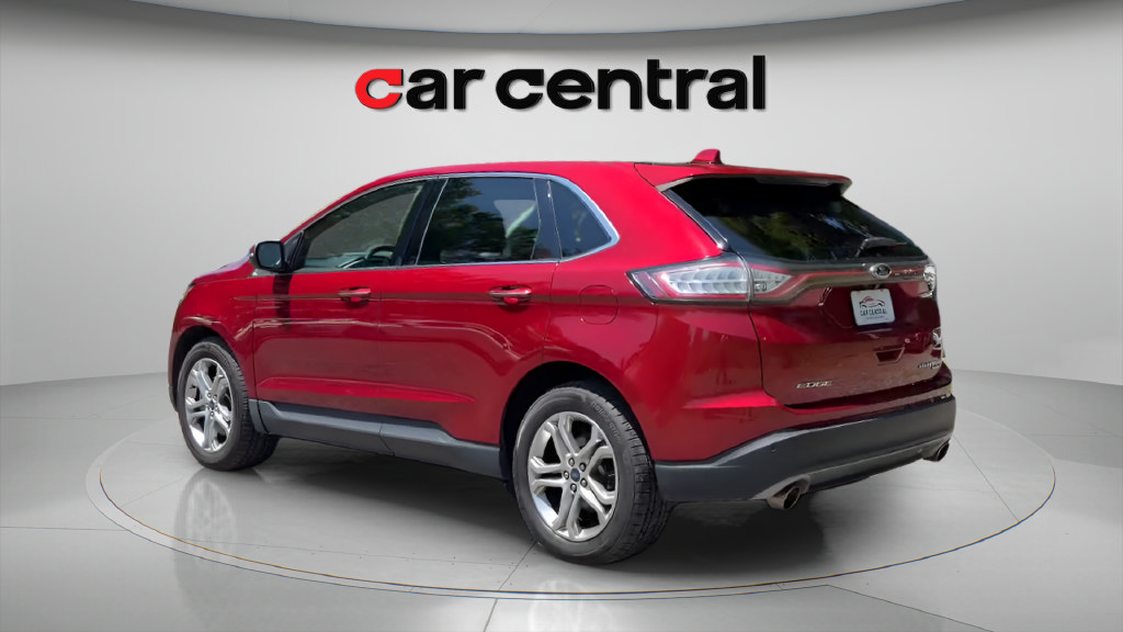 Used 2018 Ford Edge Titanium w/ Equipment Group 301A AWD/4WD image 3