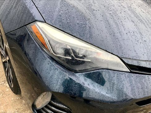 Used 2018 Toyota Corolla SE w/ SE Premium Package image 27