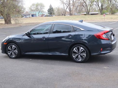 Used 2017 Honda Civic EX-L image 8