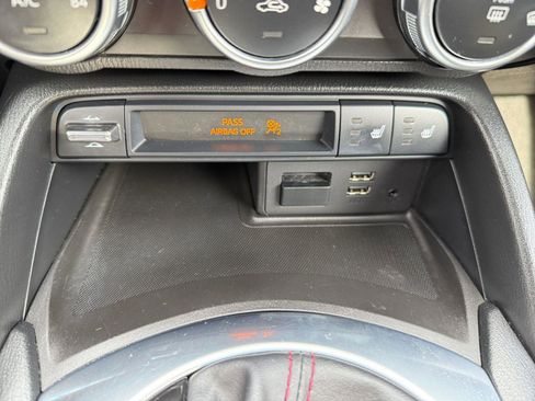 Used 2019 MAZDA MX-5 Miata RF Grand Touring image 27