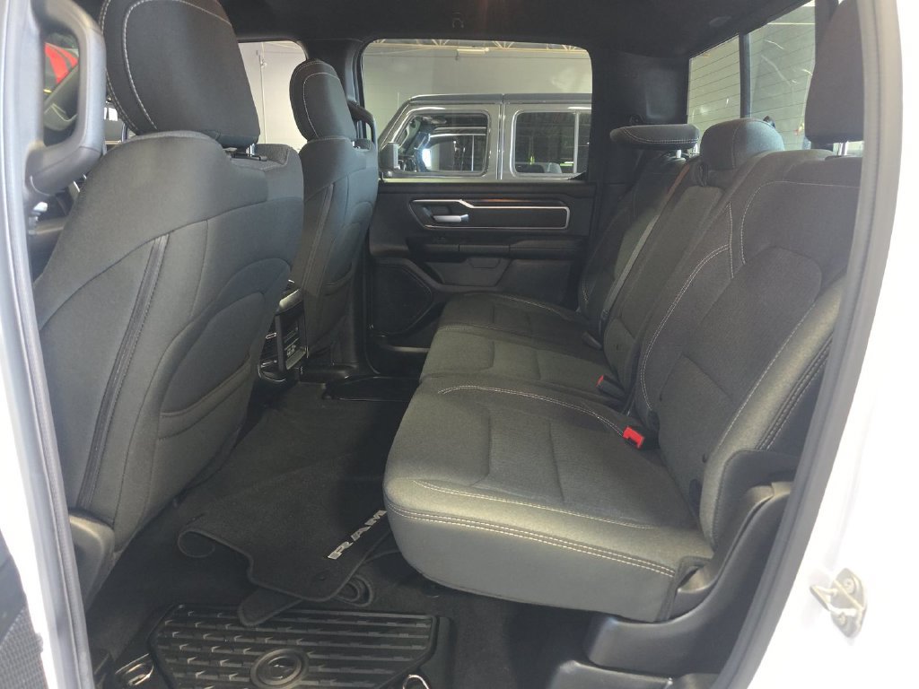 Used 2019 RAM 1500 Big Horn AWD/4WD image 6