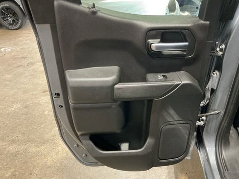 Used 2020 Chevrolet Silverado 1500 LT w/ All-Star Edition image 19