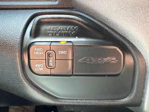 Used 2024 RAM 3500 Tradesman w/ Chrome Appearance Group AWD/4WD image 26
