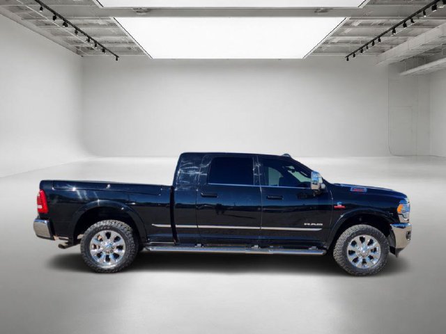 Used 2024 RAM 3500 Limited AWD/4WD image 7