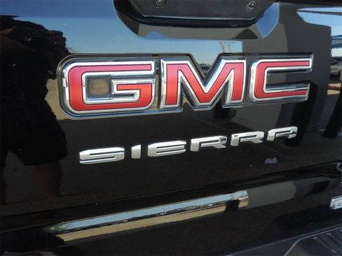 Used 2021 GMC Sierra 1500 Elevation w/ X31 Off-Road Package image 10