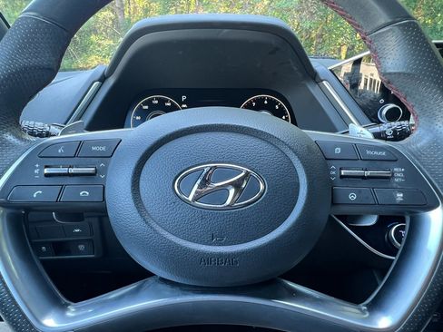 Used 2022 Hyundai Sonata SEL Plus w/ Cargo Package image 17