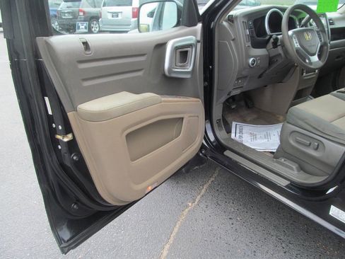 Used 2006 Honda Ridgeline RTS image 8