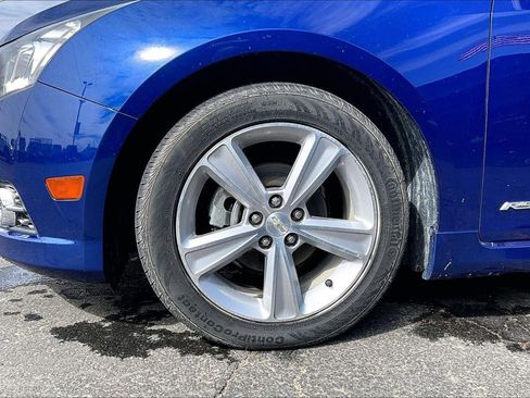 Used 2012 Chevrolet Cruze LT w/ RS Package image 2