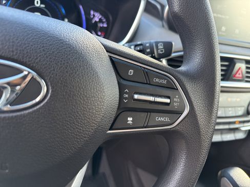 Used 2020 Hyundai Santa Fe SEL image 13