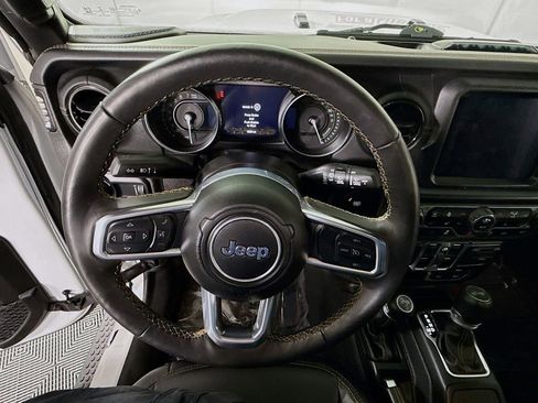 Used 2023 Jeep Wrangler Unlimited Sahara image 21