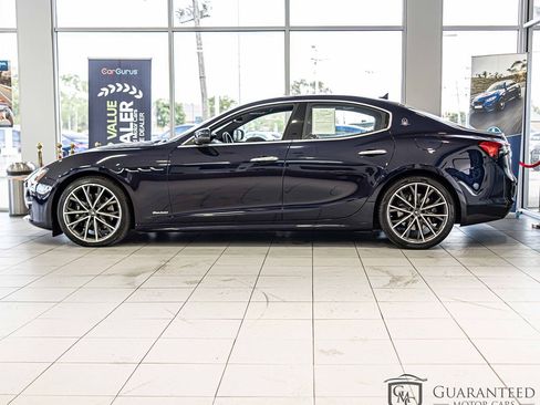 Used 2021 Maserati Ghibli S GranLusso image 6
