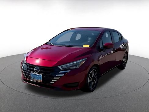 Used 2025 Nissan Versa SV w/ Trunk Package FWD image 7