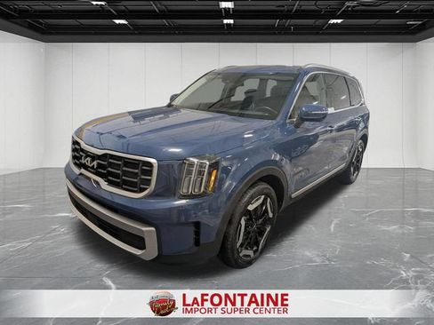 Certified 2025 Kia Telluride S FWD image 1