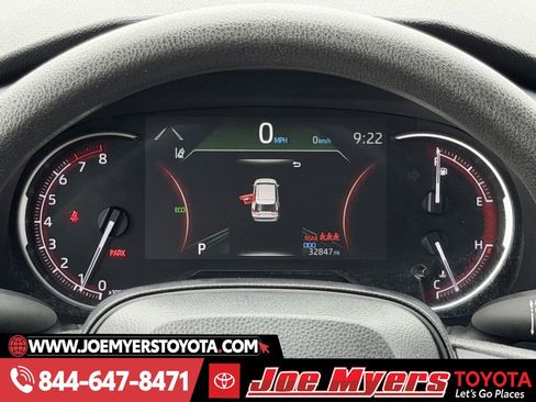 Used 2025 Toyota RAV4 LE image 16