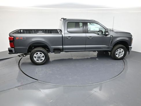 New 2026 Ford F350 XLT w/ XLT Premium Package image 40