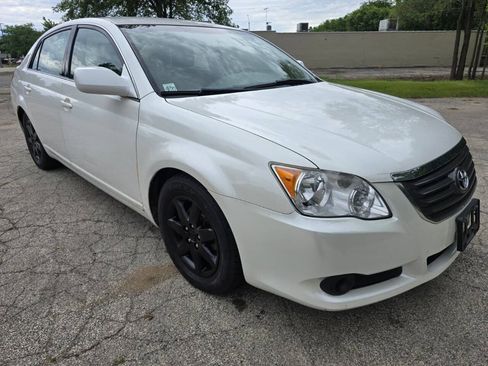 Used 2009 Toyota Avalon XL FWD image 2