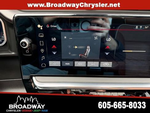 Used 2023 GMC Sierra 1500 Denali Ultimate image 19