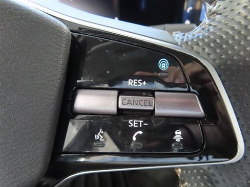 Used 2024 Nissan Ariya AWD image 24