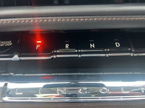 New 2025 Lincoln Aviator Reserve w/ Illumination Package image 26