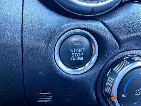 Used 2021 MAZDA MX-5 Miata RF Grand Touring image 31