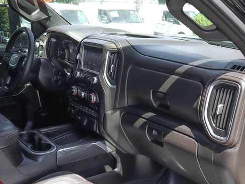 Used 2022 GMC Sierra 2500 AT4 w/ AT4 Premium Plus Package AWD/4WD image 53