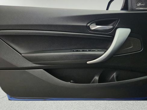 Used 2016 BMW M235i Convertible RWD image 23