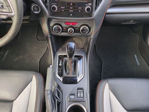 Used 2023 Subaru Crosstrek 2.5i Limited AWD/4WD image 15