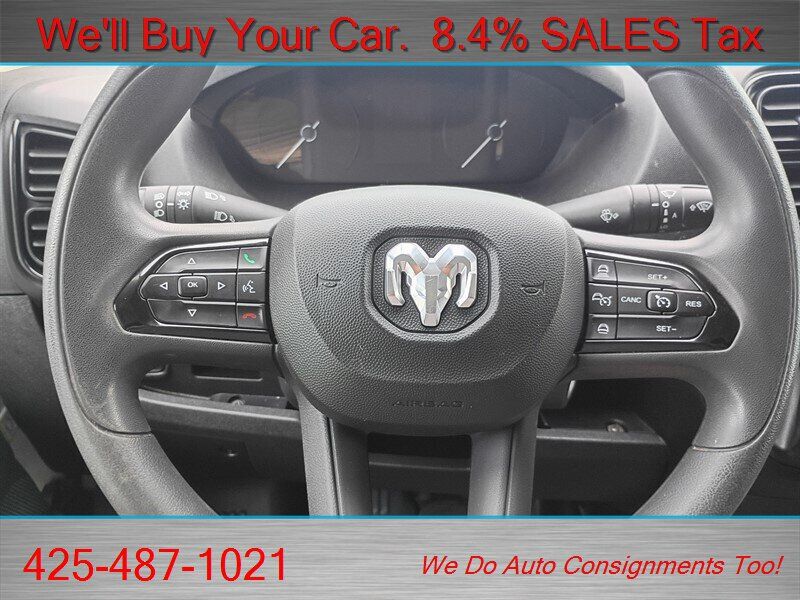 Used 2025 RAM ProMaster 2500 w/ Convenience Group FWD image 16