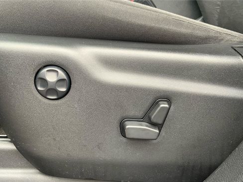 Used 2022 Dodge Durango GT image 19