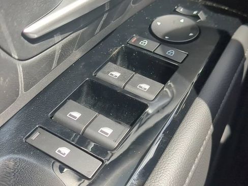 Used 2025 Hyundai Santa Cruz SEL FWD image 22