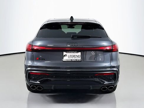 Used 2025 Audi SQ5 Prestige w/ Prestige Package AWD/4WD image 6