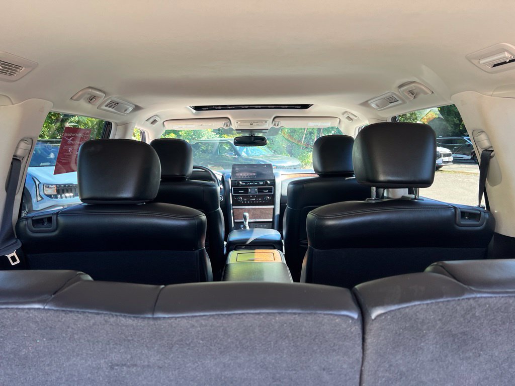 Certified 2024 Nissan Armada SL w/ Captain's Chairs Package AWD/4WD image 15