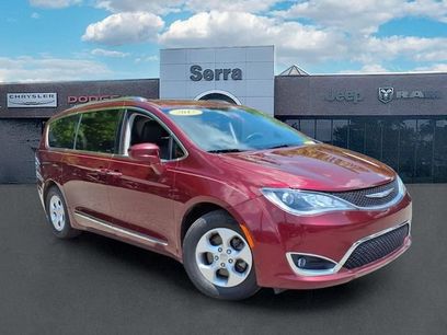 Used 2017 Chrysler Pacifica Touring-L Plus