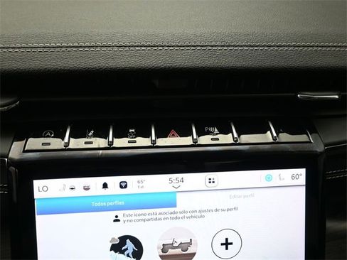 Used 2024 Jeep Grand Cherokee Limited w/ Black Appearance Package image 7