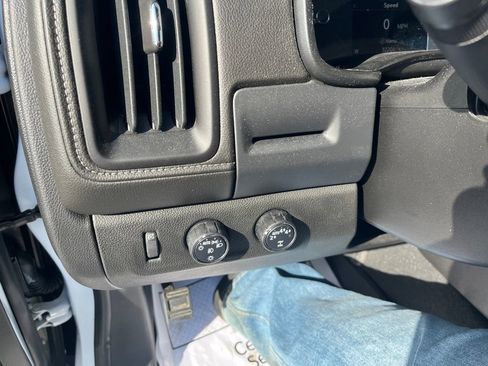 Used 2022 GMC Canyon Elevation w/ Trailering Package image 13