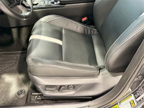 Certified 2025 Toyota Camry SE image 16