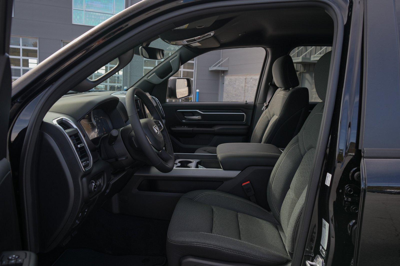 New 2026 RAM 1500 Big Horn AWD/4WD image 14