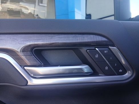 New 2026 Chevrolet Silverado 2500 LTZ w/ LTZ Premium Texas Edition image 14