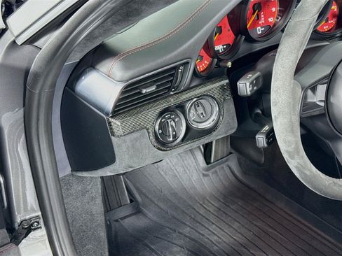 Used 2019 Porsche 911 GT3 RWD image 10